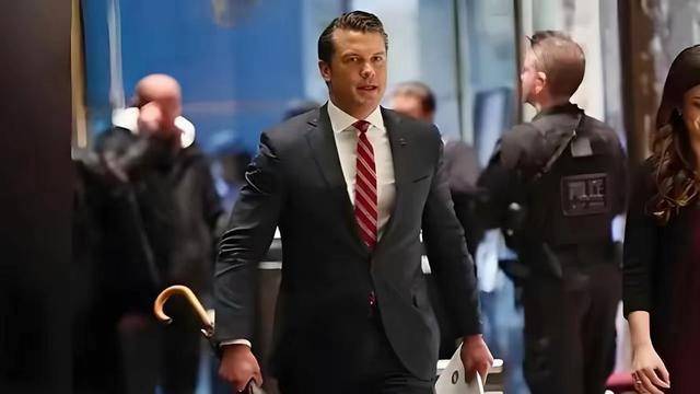 特朗普将领大会训话最重要的是这一句 不服从就离开