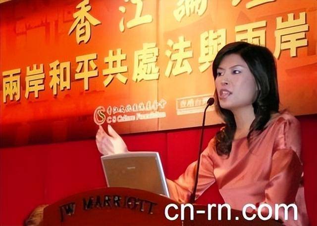 郑丽文喊要拜访高市早苗 张亚中驳斥 两岸立场分歧显现