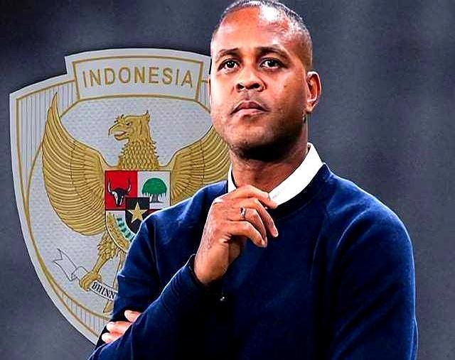 国足主帅的薪资并不算少！对标亚洲顶级球队