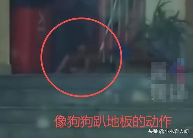野人小孩母亲衣着暴露不穿完整衣服 极端自然教养引争议