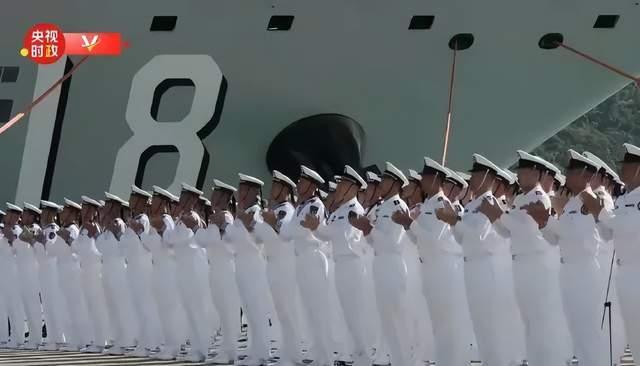 福建舰3个弹射起飞位格外醒目 电磁弹射技术引领新时代