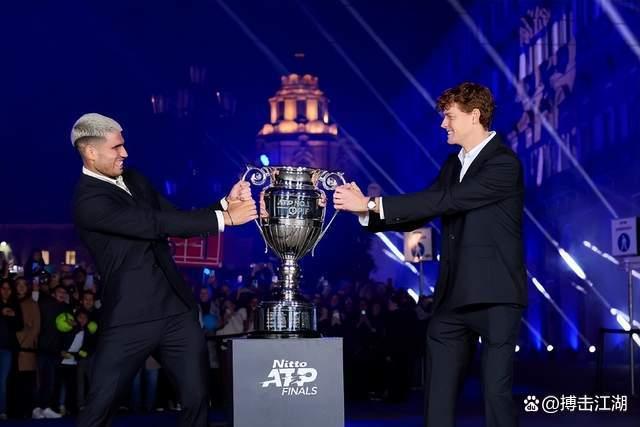 辛纳阿卡年终世界第一之争白热化 巅峰对决即将上演