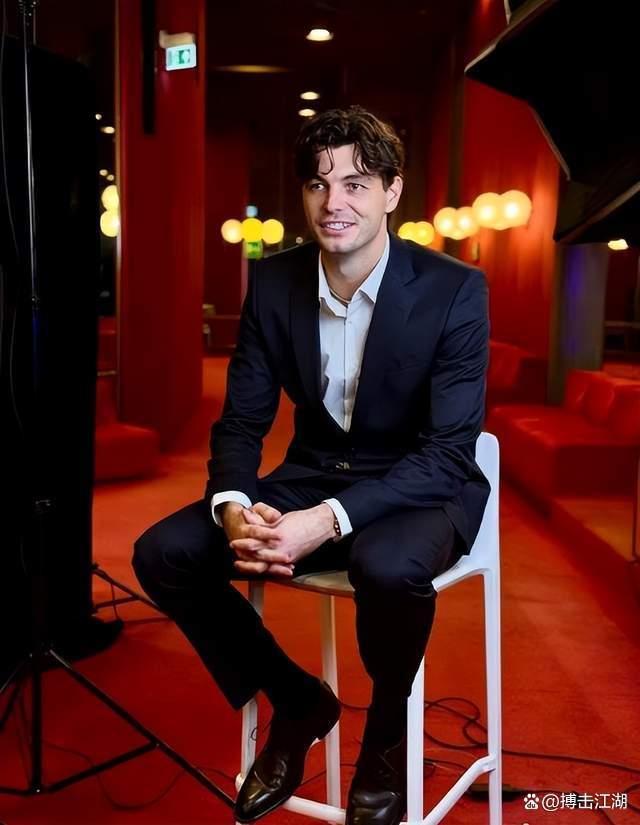 辛纳阿卡年终世界第一之争白热化 巅峰对决即将上演