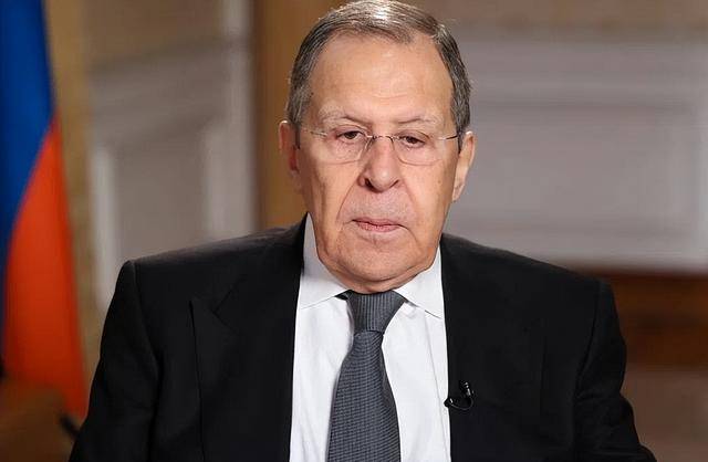 评论员谈英媒炒作俄外长“失势” 西方舆论操弄产物