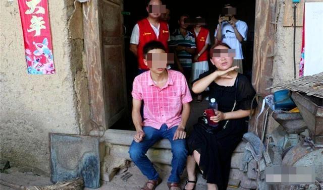 四川母女被拐卖 父亲寻人被拐到煤窑 31年后终团圆