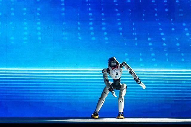 美媒點(diǎn)贊中國機(jī)器人領(lǐng)域的飛速發(fā)展 創(chuàng)新引領(lǐng)全球