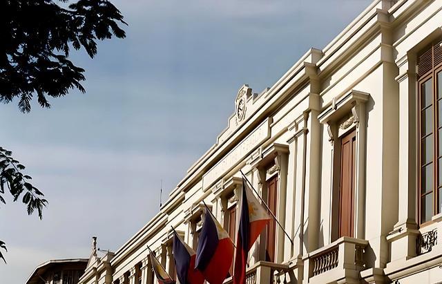 小馬科斯還能坐穩(wěn)總統(tǒng)寶座嗎 反腐戲碼反被打臉