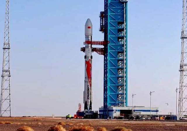 朱雀三号首飞入轨 一级回收失败 技术挑战与突破并存