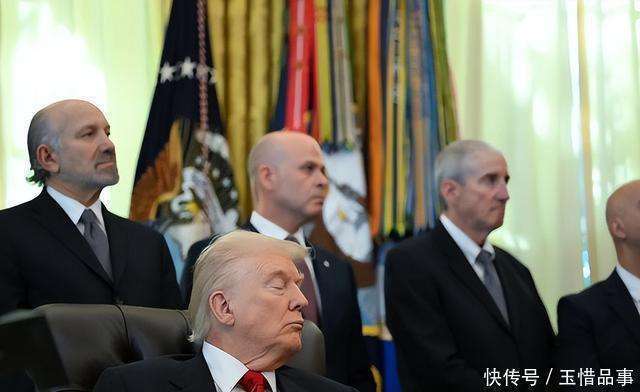特朗普会议上打瞌睡 眼皮沉重 几次睡着 健康问题再引争议