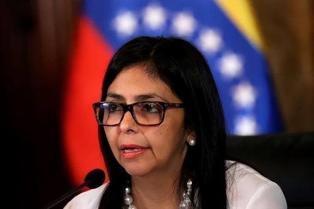 施压委内瑞拉,美军气垫艇在波多黎各海岸活动 多国谴责美国威胁委领空主权