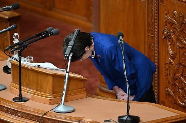 高市早苗或提前下臺 違規(guī)收受捐款風波