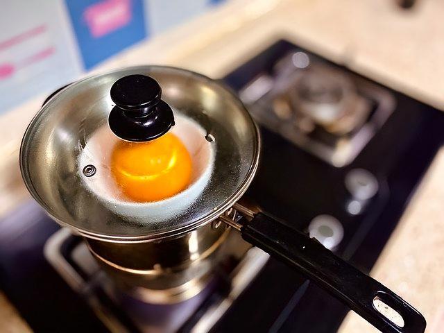 9分12秒的水煮蛋太權(quán)威了 全網(wǎng)瘋魔煮蛋記