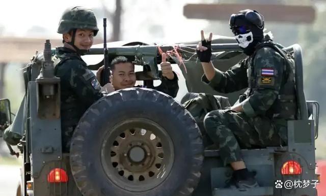 泰柬战事升级 两国为何都不给美面子 泰国强硬反击