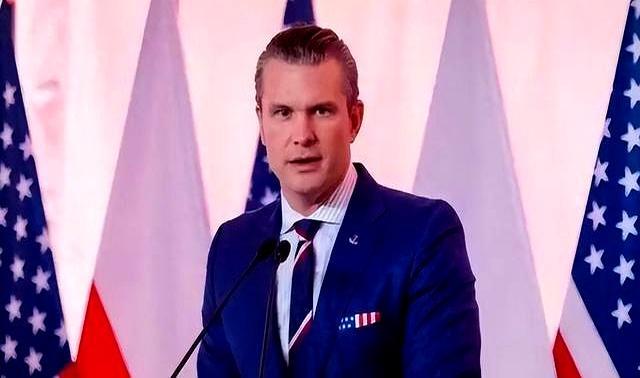 克林顿家族面临严峻危机 潘多拉魔盒被打开