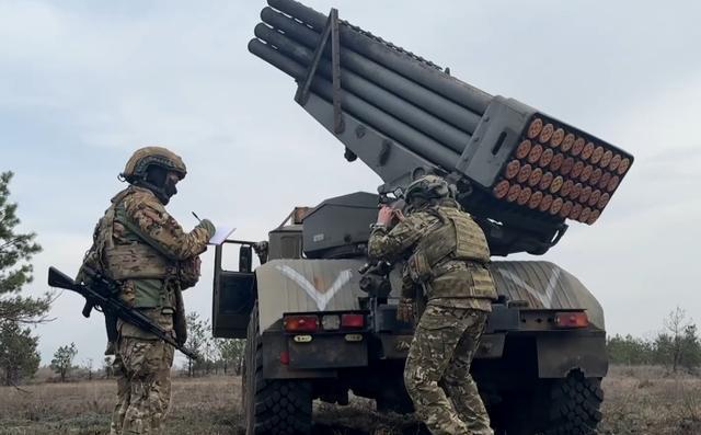 24国举债援乌 泽连斯基称局势艰难 援助面临多重挑战