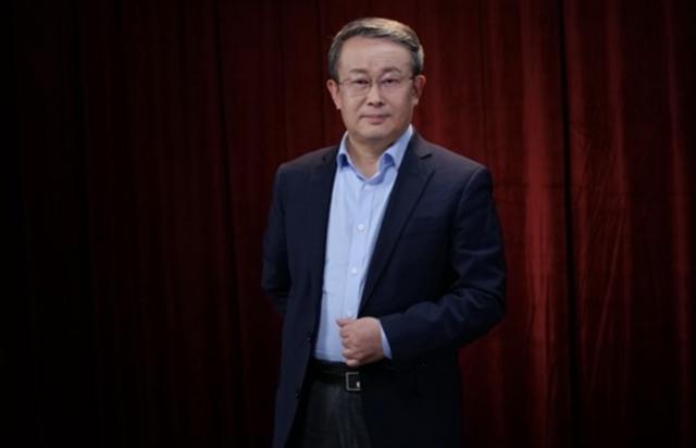 罗永浩项立刚骂战升级 宽带争议引发互怼