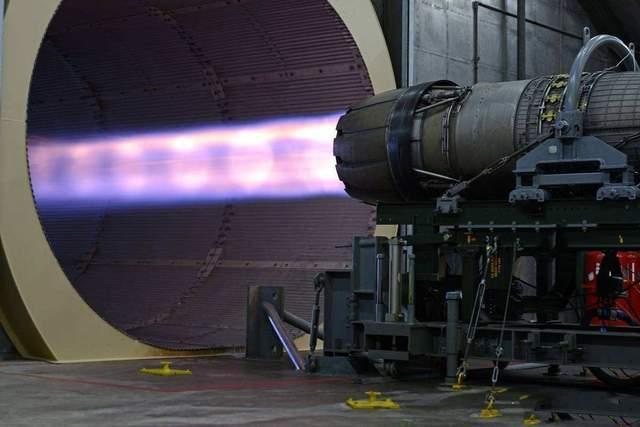 专家：歼20“换心”成功实现完全体 涡扇-15量产装机