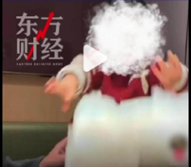 海底捞涉事门店已报警 幼童扔纸尿裤事件处理中