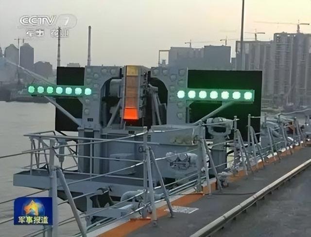 076型两栖攻击舰为何不能使用歼35 缺乏关键助降系统