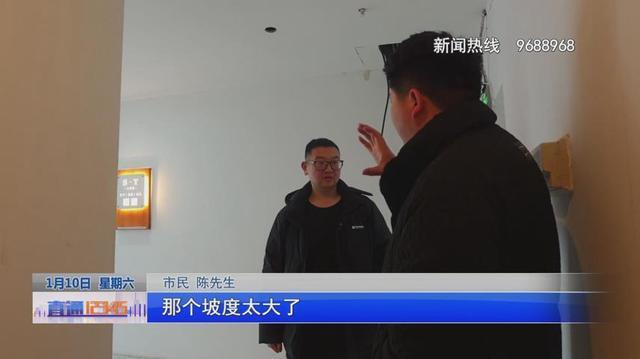 当地12345恢复洞庭湖设巨型镜面 交通诉求获积极反馈