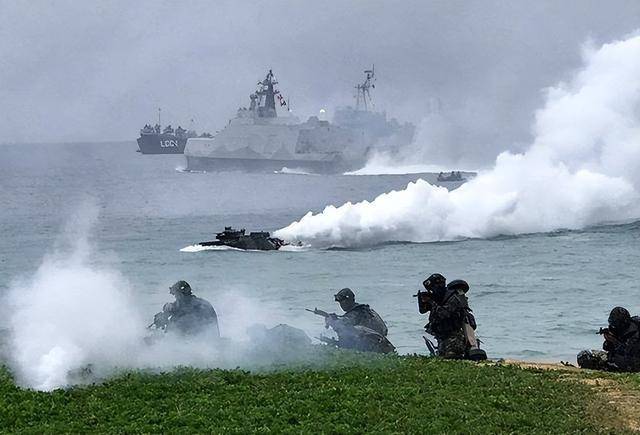 歼20飞掠台岛 台军毫无反应是真的吗 台军防空系统全程“装睡”