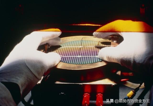 中国存储芯片会否重演“面板逆袭”