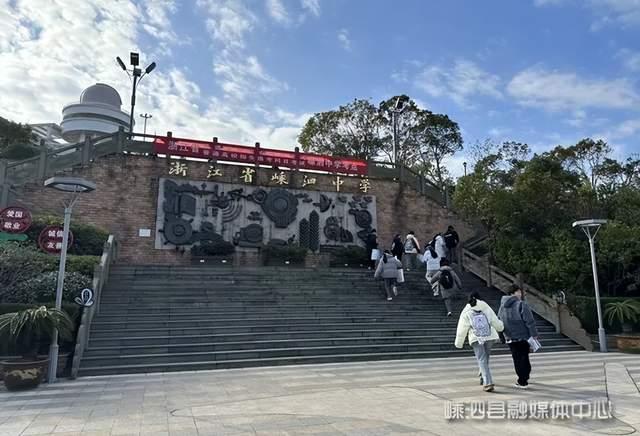 当地教育局回应初中毕业生全员升普高 创新机制破解小县教育难题