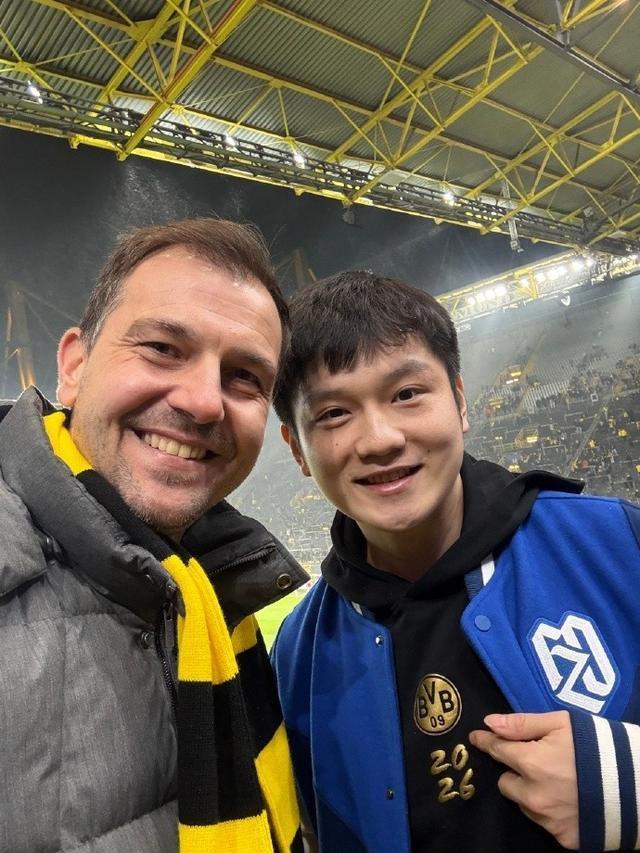 多特蒙德1号球衣樊振东