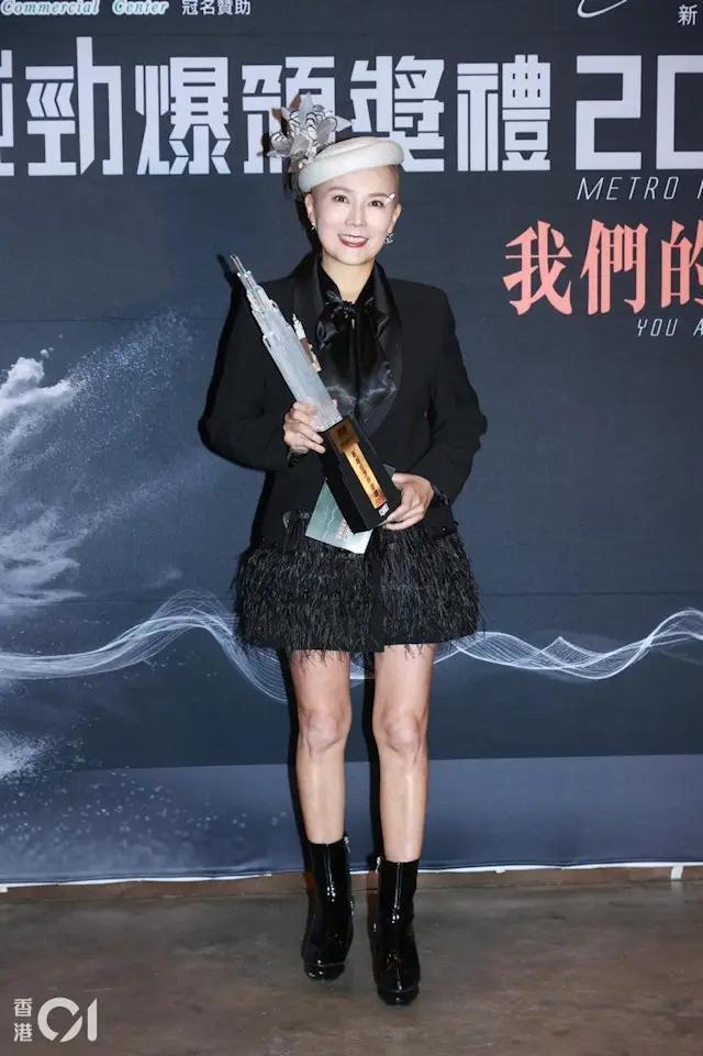 前港姐吴文忻癌细胞扩散至肝脏 坚强濒临病魔挑战