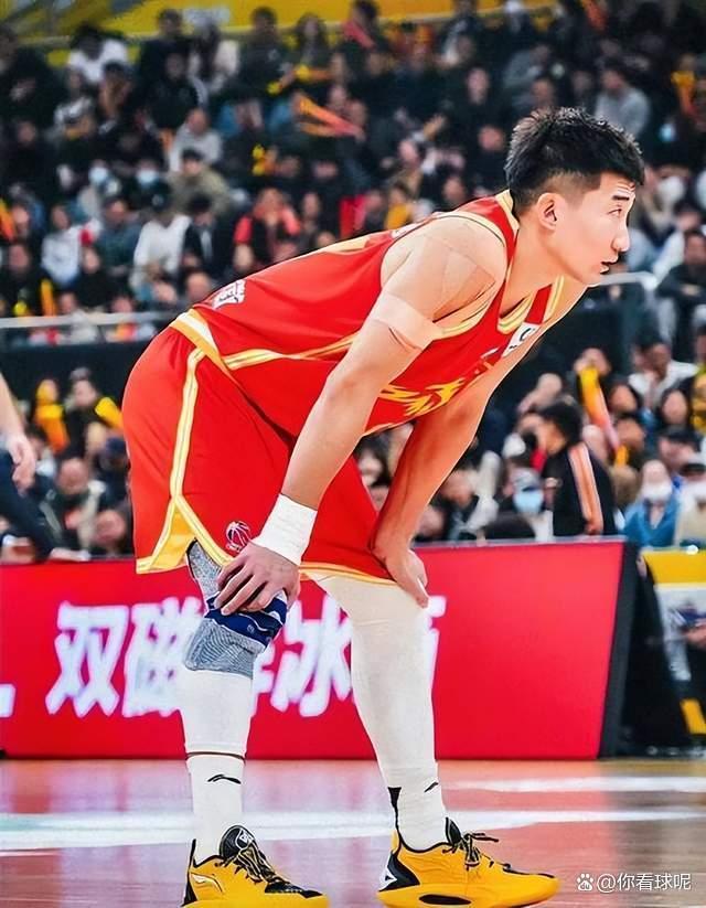 孙铭徽回家乡比赛遭安保怒骂 家人被殃及他愤而理论 温情对决变争议闹剧