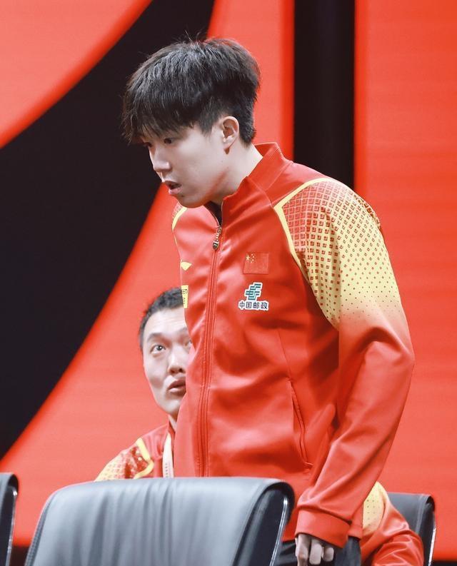 王楚钦我是第一个来的 权力交接的考验