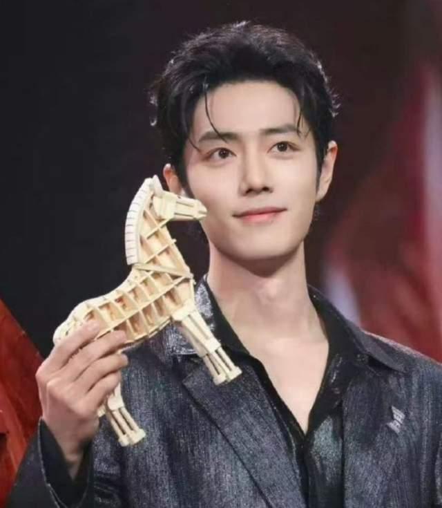 肖战藏海的封神之路