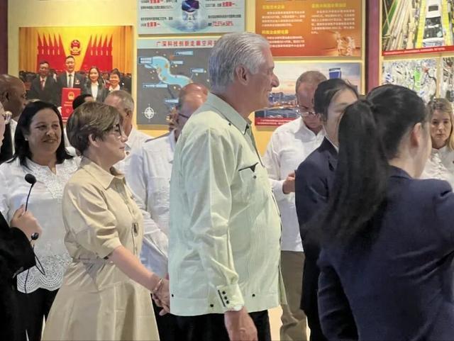 古巴能靠改革走出困局吗 历史性的开放步伐