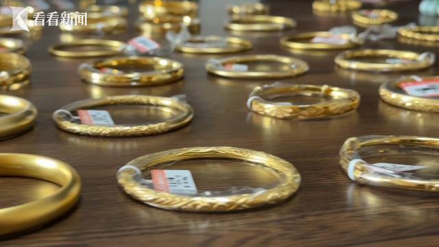 凭可乐瓶警方10小时破黄金大盗案 半瓶可乐成关键线索