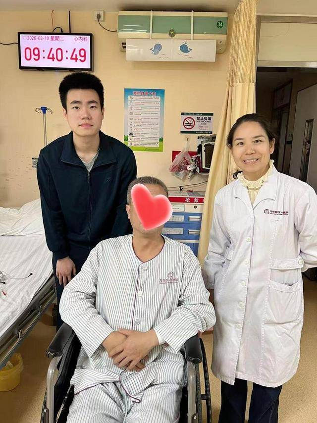 男子跑步时突然倒地护士救人