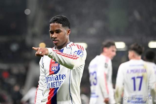 一日西甲动向：姆巴佩言语激怒他失败，巴萨承诺会给弗里克机会 种族争议与续约讨论