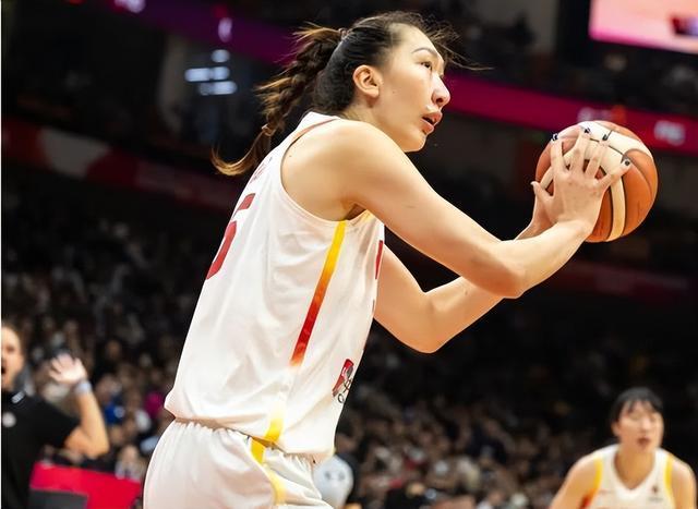 不回WCBA！韩旭正为重返WNBA努力 曾留洋效力纽约自由人 追求更高舞台