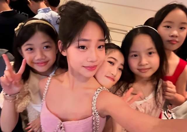 小S犬子思当学霸不进演艺圈 尊重聘任加油