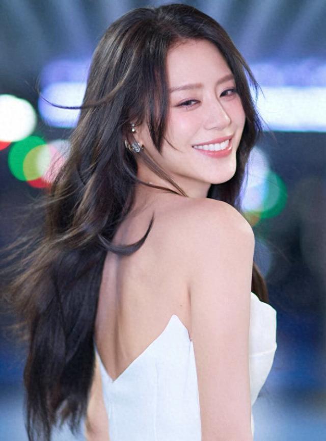 江语晨胜诉浪姐后台哭成一片