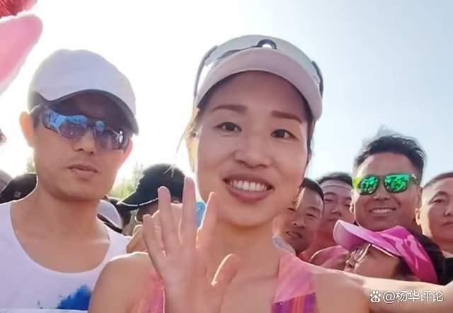 张水华吐鲁番半马第三，自曝左脚趾扭伤