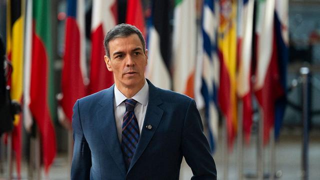 “世界越乱 他们越要来中国”