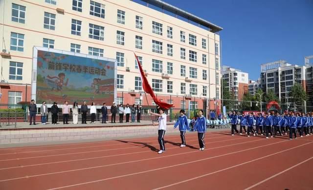 北京校园开启青春狂飙模式 逐梦赛场展风采
