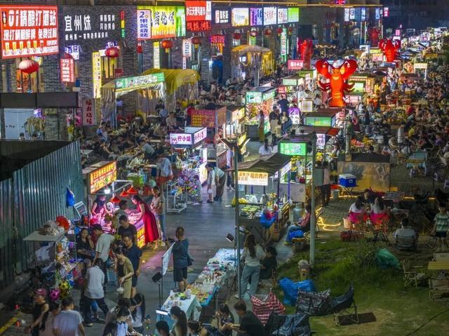 老外疯狂为中国式安全感打call：这份安全感，正在被更多人看见