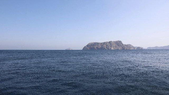 海底電纜為何成海灣地區(qū)博弈新籌碼 霍爾木茲海峽的數(shù)字咽喉