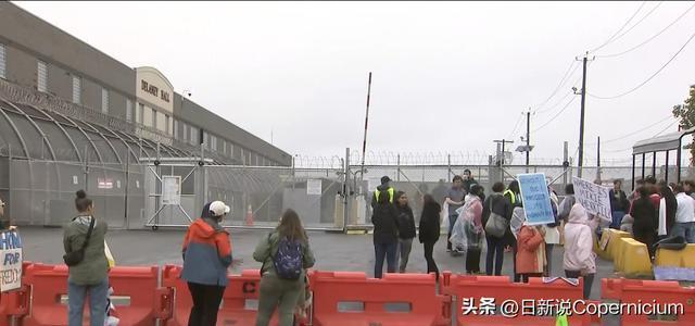 美国一ICE拘留中心爆发抗议 被拘押者绝食控诉状况