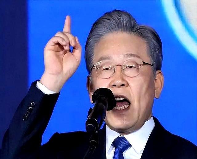 中东格局加速重构 美伊博弈再升级