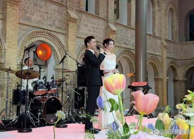 奚梦瑶坐货车去拍婚纱照