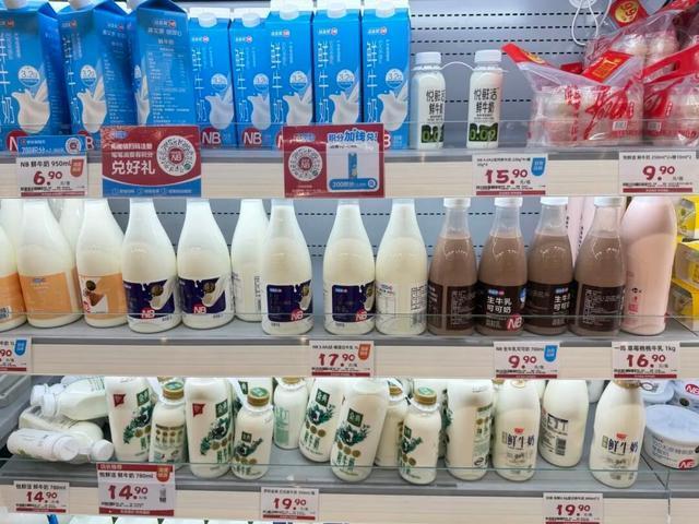 光明乳业困局何解 昔日巨头为何“支棱”不起来了？