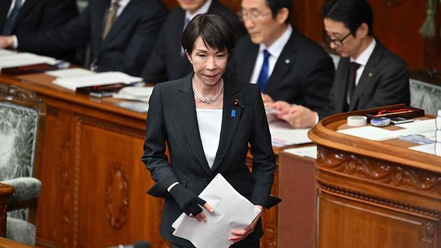 高市再陷“黑金”丑闻 支持率暴跌危机重重