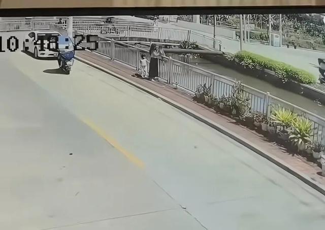 当地回应男子将女童抛入河中 家人关系，男子已被送医